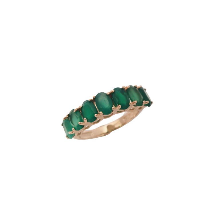 Gold ring with green onyx