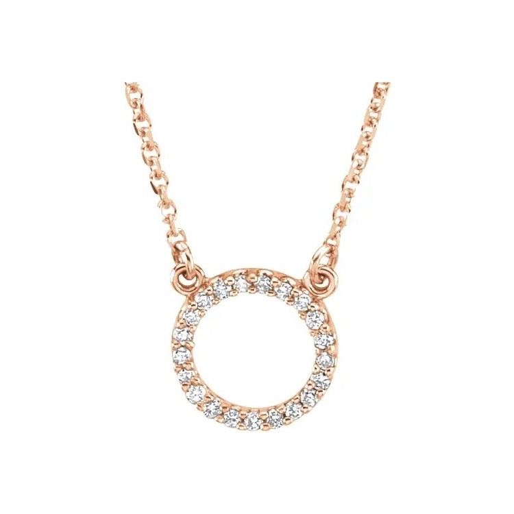 Minimalist gold chain with a pendant encrusted with diamonds