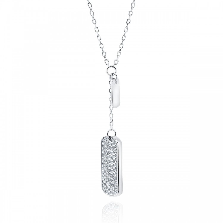 Silver chain with pendant