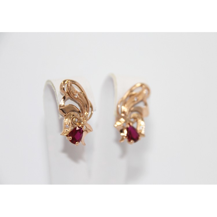 Gold earrings
