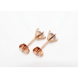 Gold earrings