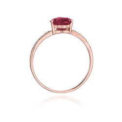 Gold ring with ruby and diamonds